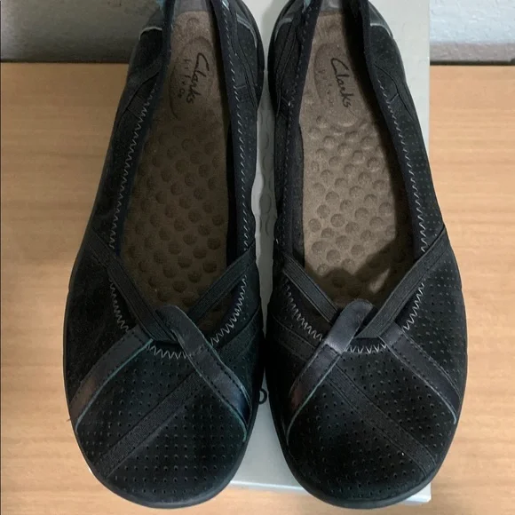 Clarks P-Berry Active Flats size 9 Excellent - Picture 2 of 8